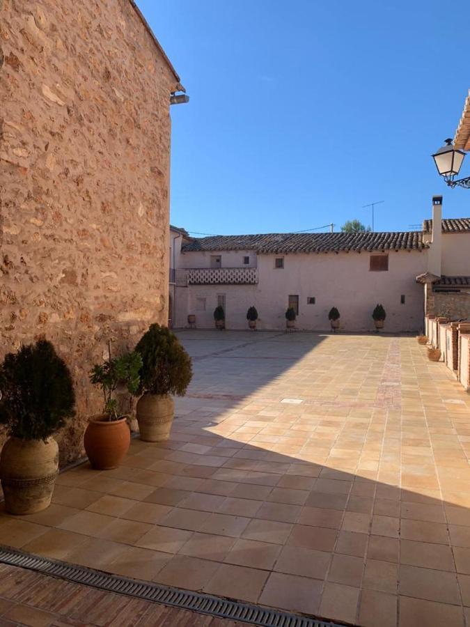 Castillo Con Piscina En Plena Sierra Calderona Apartment